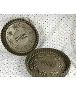 Set of 2 Chicago Metallic Cookie Tart Pans Round Metal Baking Molds - £15.93 GBP