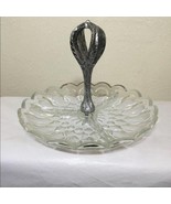 VTG  9”X9” Round Glass Relish Tray With Dividers - $183.28 MXN