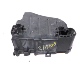 17-18-19  KIA  SOUL  2.0L   / ENGINE BAY/  FUSE/RELAY/BOX/BOTTOM image 3