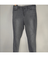 JustFab Gray Skinny Jeans with Tapered Leg - $216.41 MXN