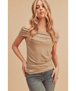 Aemi + Co Off-Shoulder Short Sleeve Top - €25,25 EUR