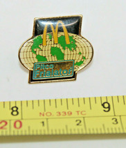 McDonalds Pitco Frialator World Map Employee Crew Collectible Pinback Pi... - £9.17 GBP