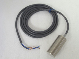 *NEW* Omron E2E2-10B1 DC 3-Wire Long Size Cylindrical Proximity Sensor, Shielded - $29.49