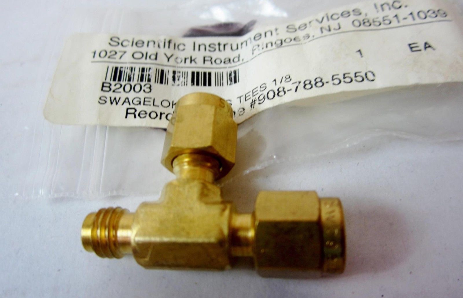 SIS SCIENTIFIC INSTRUMENT SERVICES B2003 SWAGELOK BRASS TEE, 1/8&quot; - NEW ... - $11.64