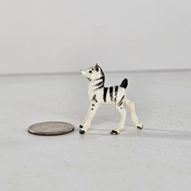 Hagen Renaker Early Zebra Foal Baby Miniature Figurine *Repaired* - £44.95 GBP