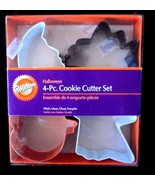 WILTON SPOOKY SHAPES 4 PC COOKIE CUTTER SET HALLOWEEN - $5.87