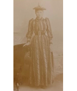 Cabinet Card Photograph Atractive Young Woman Dress Pointed Hat Oberlin ... - $270.99 MXN