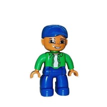 Lego Ville DUPLO replacement MAN green shirt Zoo Car Wash 47394pb0087 - $6.79