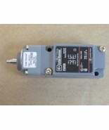 Eaton/Cutler-Hammer E5OBW2 Limit Switch Component Wobble Head, Heavy Dut... - $208.37 CAD