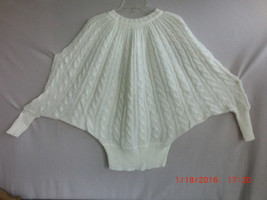 Snow white bat style,crew neck women sweater large/small stripe one size... - $24.50
