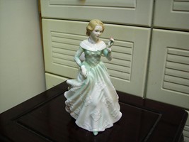 Royal Doulton lady figurine - Grace HN3699 - £252.05 GBP