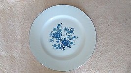 Royal Blue - Wedgwood - 10&quot; dinner plate - blue floral center- swirled rim - £5.25 GBP