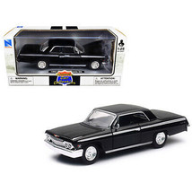 1962 Chevrolet Impala SS Black 1/25 Diecast Model Car by New Ray - £28.30 GBP