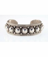 Siam Sterling Silver Dome and Wire Cuff Bracelet - $5,900.19 MXN