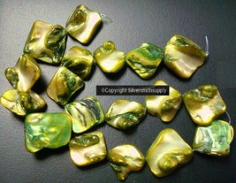 Peridot green dyed baroque Mabe mother of pearl shell nugget beads BS090 - £2.33 GBP