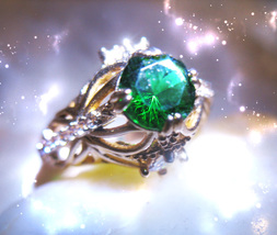 HAUNTED RING QUEEN&#39;S ONE THOUSAND EMERALD TREASURES HIGH MAGICK MYSTICAL   - $334.77