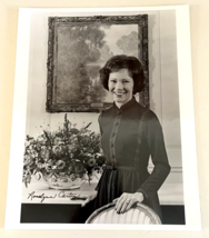 &#39;77 First Lady Rosalynn Carter Signed Photo 8x10 Black White Jimmy Carter No COA - £32.56 GBP