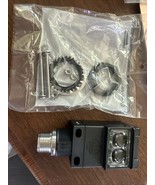 ALLEN BRADLEY 42-GRL-9042-QD PHOTOELECTR SWITCH. NEW!!! - $229.80