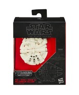 Star Wars Black Series Titianium - The Force Awakens Millennium Falcon - $304.44 MXN