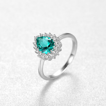 ed Gems Ring 925 Silver Ring Female Emerald Light Personality Drop-Shaped US9 - £31.03 GBP