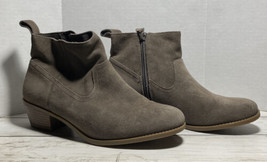 Vionic  Vera Size 8 Greige Water-Resistant Suede Ankle Boots - $68.80
