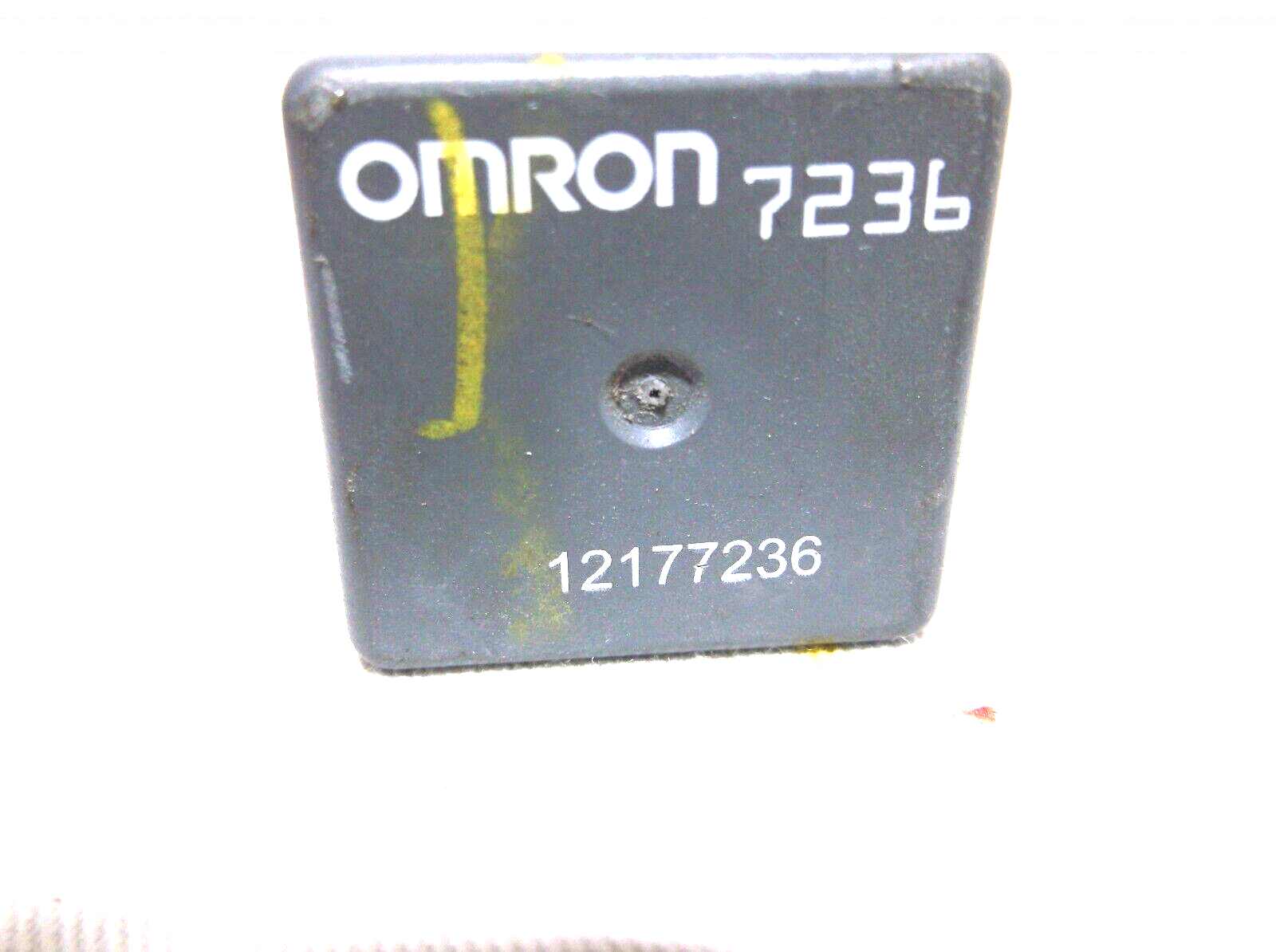 OMRON/GM/ MULTIPURPOSE 4 PRONG RELAY - $3.00