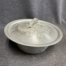 Vintage Everlast Hand Forged Hammered Aluminum Bowl W/ Cute Pea Handled Lid - $14.85