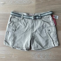 UNIONBAY Vintage Belted Khaki Cargo Shorts in Sand sz 11 Y2K NWT - $39.99