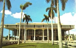 Honolulu Hawaii State Capitol Building c1969 postcard S-532 Ray Helbig&#39;s Service - £5.60 GBP