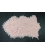 Real Genuine Tibetan / Mongolian lamb fur pelt rug - Baby Pink - €85,38 EUR