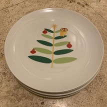 Rachel Ray Holiday Hoot Owl Dessert Snack Plates 8&quot; Christmas Tree Set of 5 - £23.61 GBP
