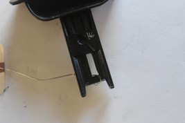 07-09 w211 MERCEDES E320 E350 E500 PARKING BRAKE RELEASE HANDLE LEVER M1302 image 4