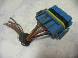 Mercedes Blue 6 wire repair Pigtail Connector A/C Relay auxiliary Coolin... - $714.90 MXN