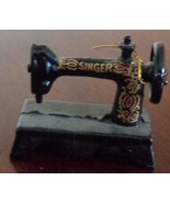 Miniature Antique Singer Sewing Machine Figurine – Solid Brass – FOR DOL... - £7.73 GBP