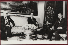 1991 Original Photo Egypt Hosni Mubarak US James Baker Cairo Security Midle East - £33.12 GBP