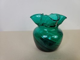 Emerald Green Swirl Ruffle Vase Hand Blown 3.5 Inches - £12.45 GBP