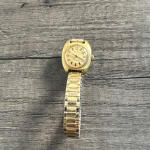 Citizen Eco Drive WR100 Gold Tone Day Date Womens Solar Watch Japan 100M WR - $29.87