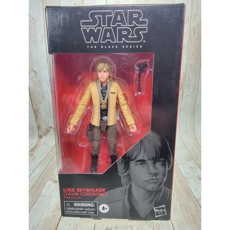 star-wars-black-series-100-luke-skywalker-yavin-ceremony-6-inch-action
