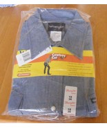 Wrangler Cowboy Cut man&#39;s chambray work shirt, 18x36 - £25.16 GBP