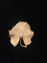 60s Kramer gold leaf with real cultured pearl brooch image 2