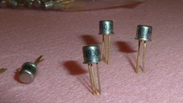 NEW 5PCS MOTOROLA 2N930 IC 45V NPN silicon amplifier transistor TO-18 3-... - $65.00