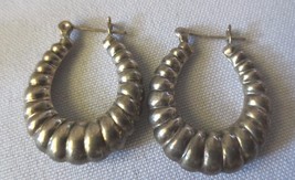 VTG 925 Sterling Silver puffy hoop lever back earrings - £23.53 GBP