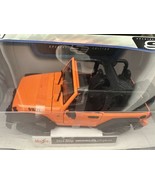2014 Jeep Wrangler (Topless) -1/18 Scale  Maisto Special Edition Diecast... - $841.03 MXN
