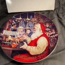 Avon “Santa’s Loving Touch” 1996 Christmas Plate, NIB - $9.00