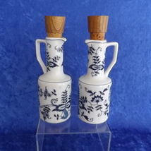 Blue Danube Oil &amp; Vinegar Cruets Vintage Blue Onion Pattern #99183 China... - $24.95