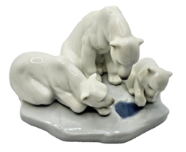 Lladro Bearly Love # 1443 Figurine Polar Bear Family on Ice - £35.60 GBP