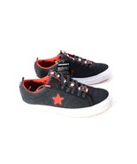 Size 11 Converse Hello Kitty One Star Suede Sneakers Black (363906C) Youth - $1,002.10 MXN