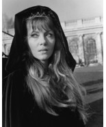 INGRID PITT PRINTS AND POSTERS 105608 - $10.96 CAD