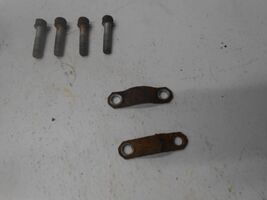 2004 Chevrolet Silverado 1500 Rear Drive Shaft Bolts with Brackets - $675.14 MXN