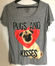 Pugs and Kisses Heather Gray Women’s T-shirt With a Dog and a Love Heart - £7.98 GBP